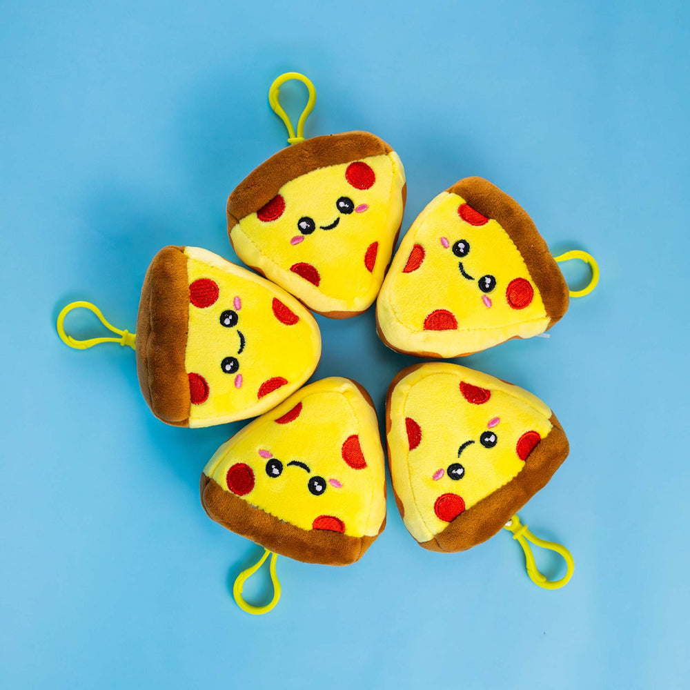 Llavero de peluche de pizza, ideal para regalar o coleccionar 