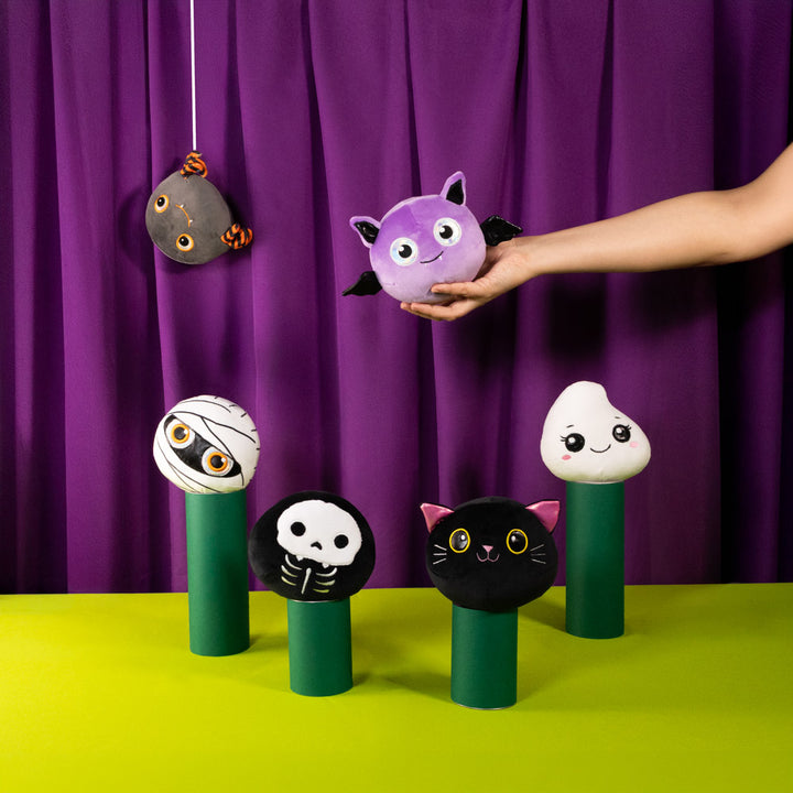 Set de 12 Piezas Colección Ultratumba Surtido