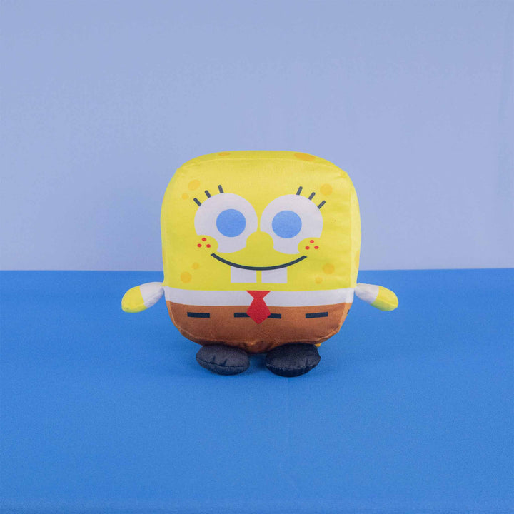 Bob Esponja de peluche Kawaii Cubes 18 cm, peluches de licencias. Personajes de Bob esponja, Calamardo, Arenita , Plantón y Patricio 