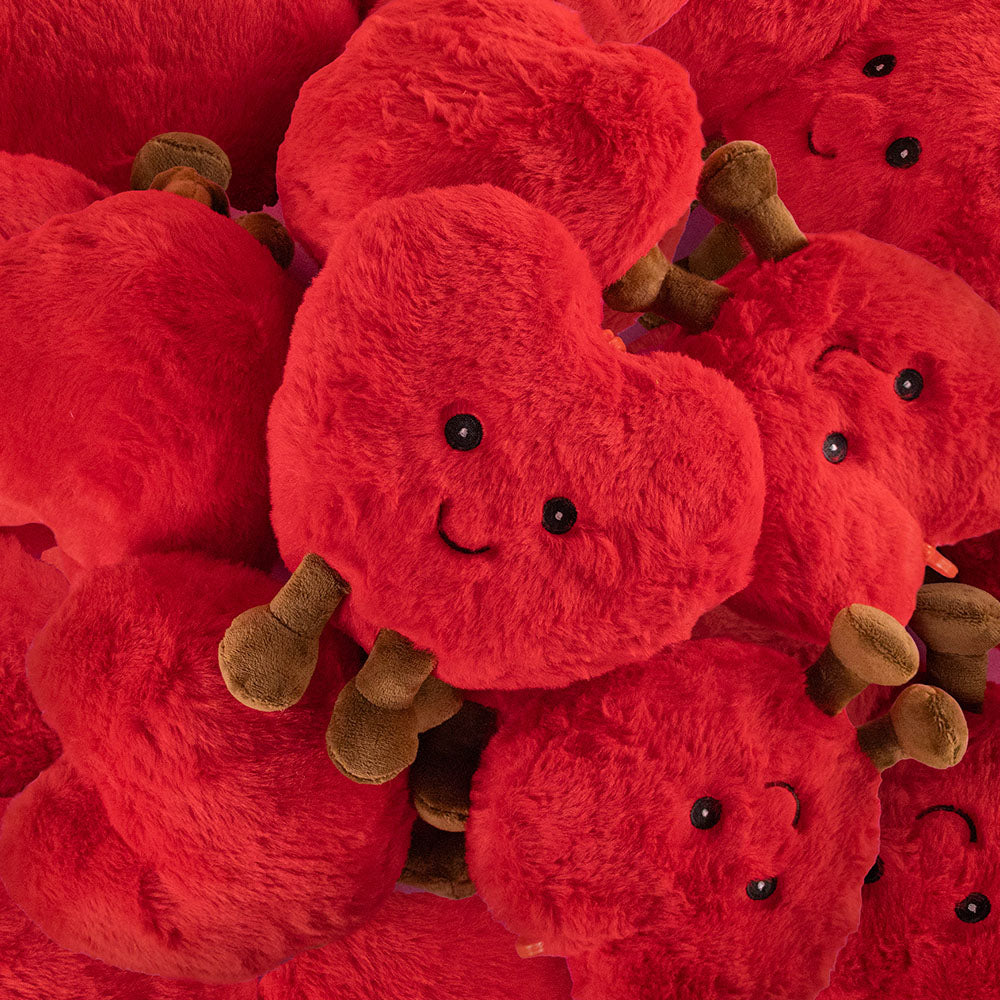 Cojín de corazón de peluche al mayoreo. Peluches para San Valentín. Tiendas de regalo