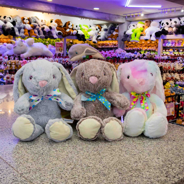 Set de 3 piezas Conejos de peluche Clásico 27 cm , conejos de peluche al mayoreo, para eventos y decoraciones