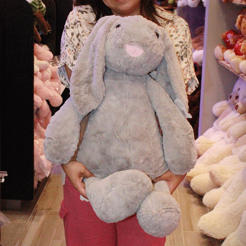 CONEJO GRIS DE PELUCHE 