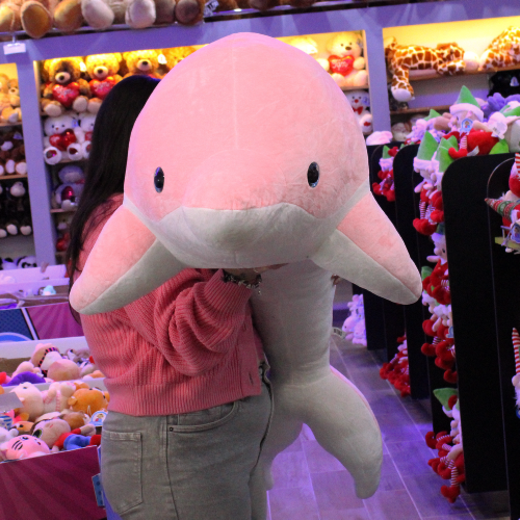 Delfín rosa de peluche gigante, ideal para mayoreo. Distribuidores y mayoristas. Peluches al mayoreo 