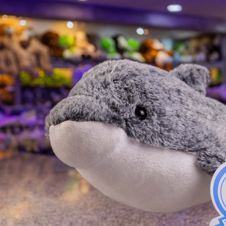 Delfín de peluche Ocean 38 cm , delfín color gris, perfecto para decorar eventos o fiestas infantiles 