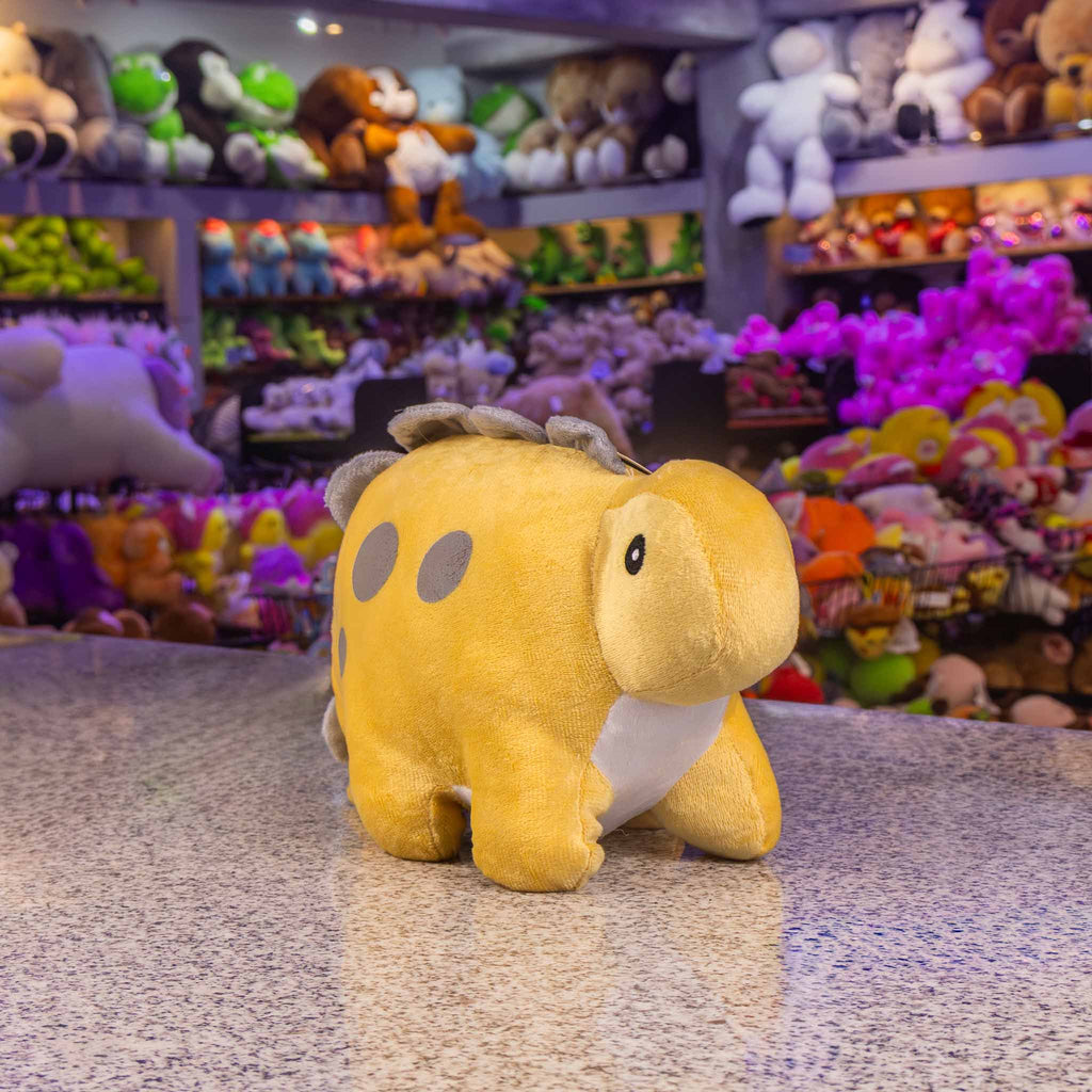 Dinosaurio de peluche tamaño mediano. Ideal para los fanáticos de los animales y para regalar