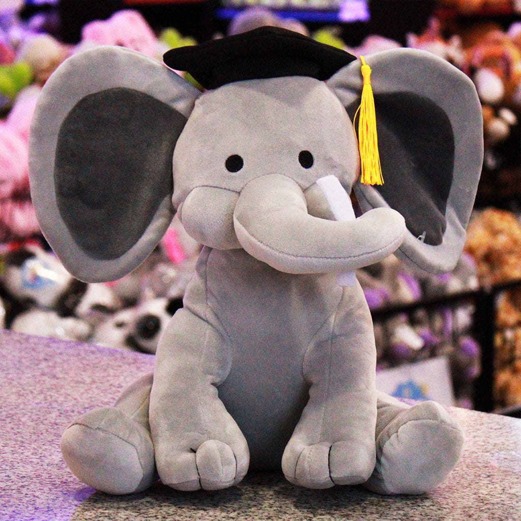 Elefante de peluche color gris, peluche de graduación, ideales para regalar en este día tan especial 