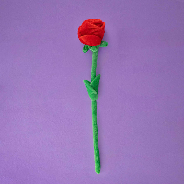 Flores de peluche perfectas para regalar en primavera, decorar eventos o coleccionar. Color rojo