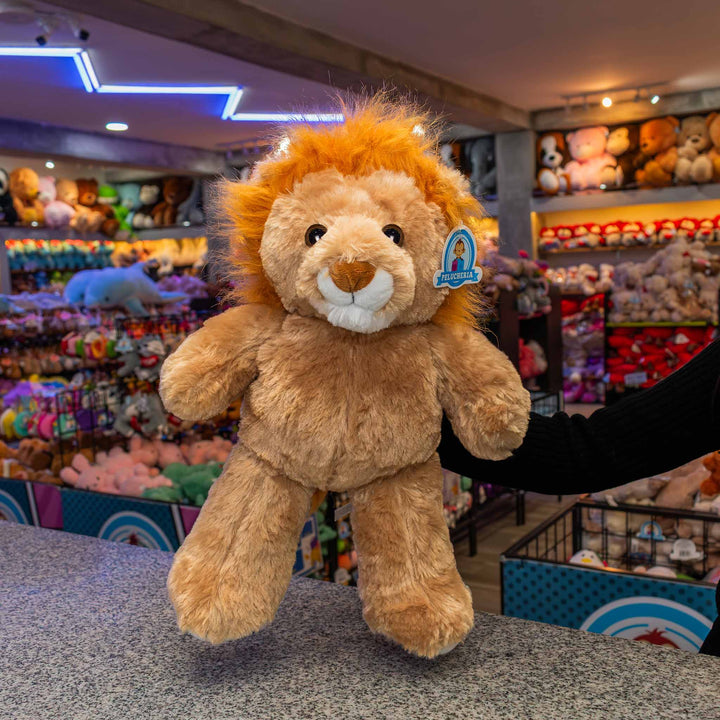 León de peluche al mayoreo, perfecto para regalar a niños y niñas. Peluches al mayoreo calidad premium