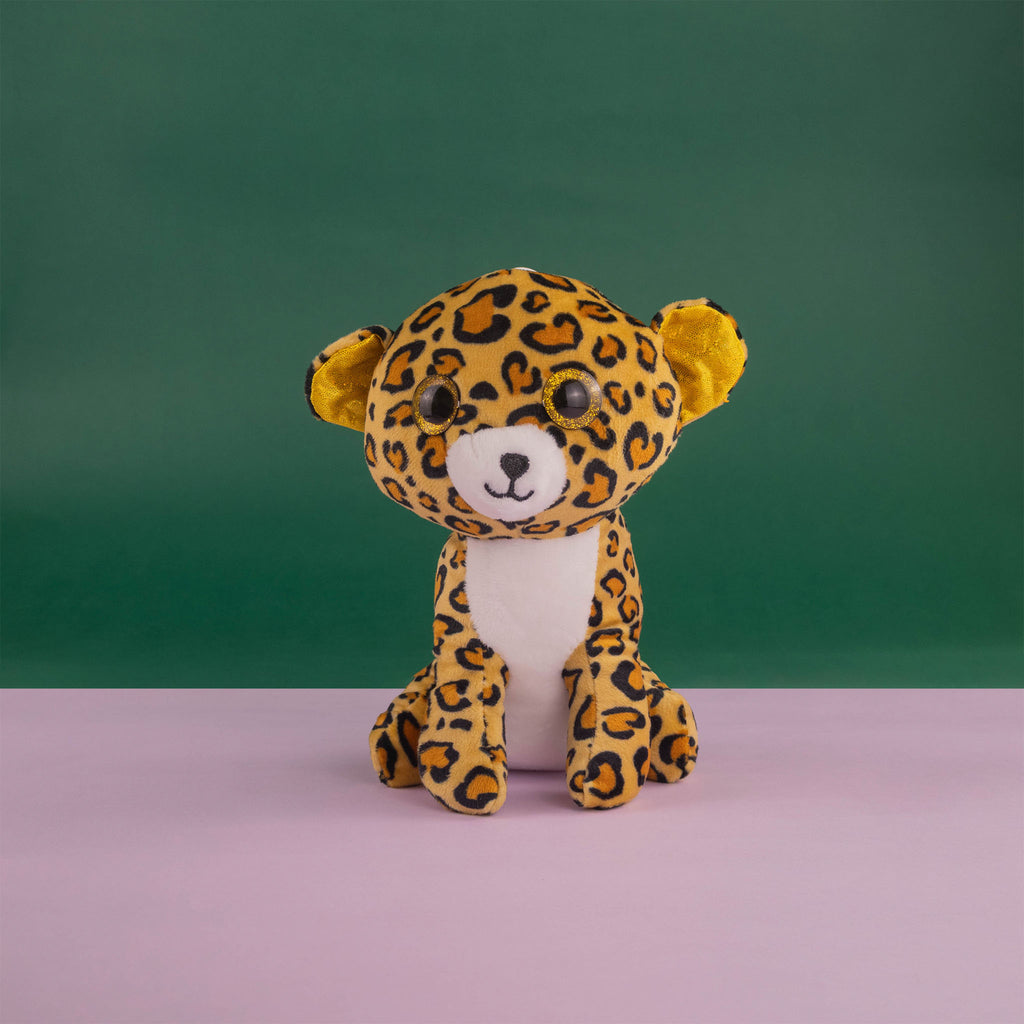 Leopardo de peluche pequeño y ultra suave. Colecciona los tuyos o inicia tu propio negocio