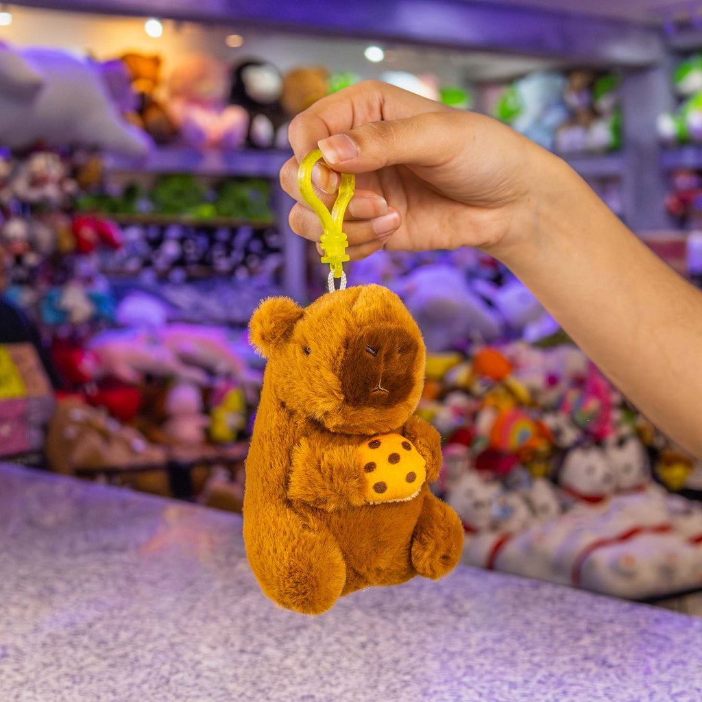 Llavero de peluche al mayoreo. ideal para tiendas de regalos y distribuidores. Peluches de capibaras