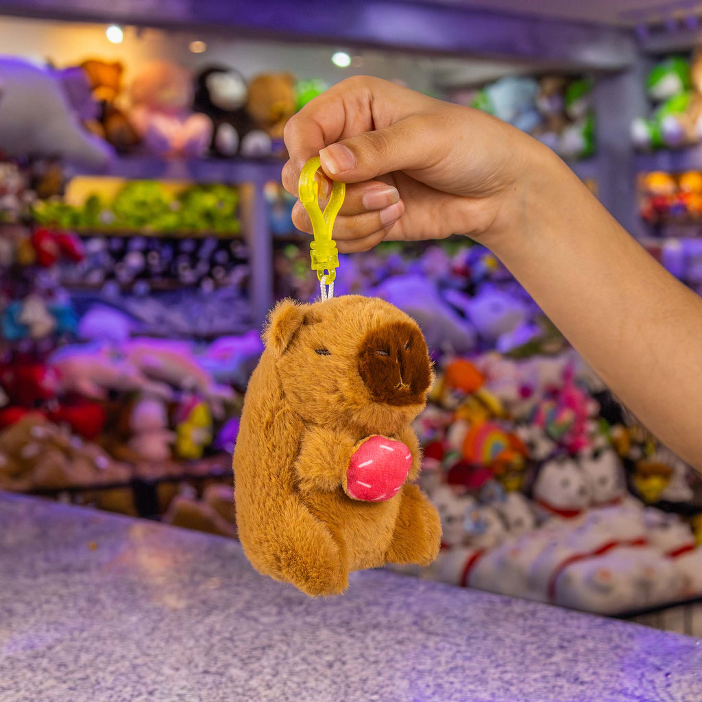 Llavero de peluche al mayoreo. ideal para tiendas de regalos y distribuidores. Peluches de capibaras