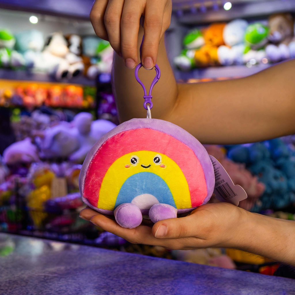 Llaveros de peluche arcoíris , ideal para regalar o coleccionar 