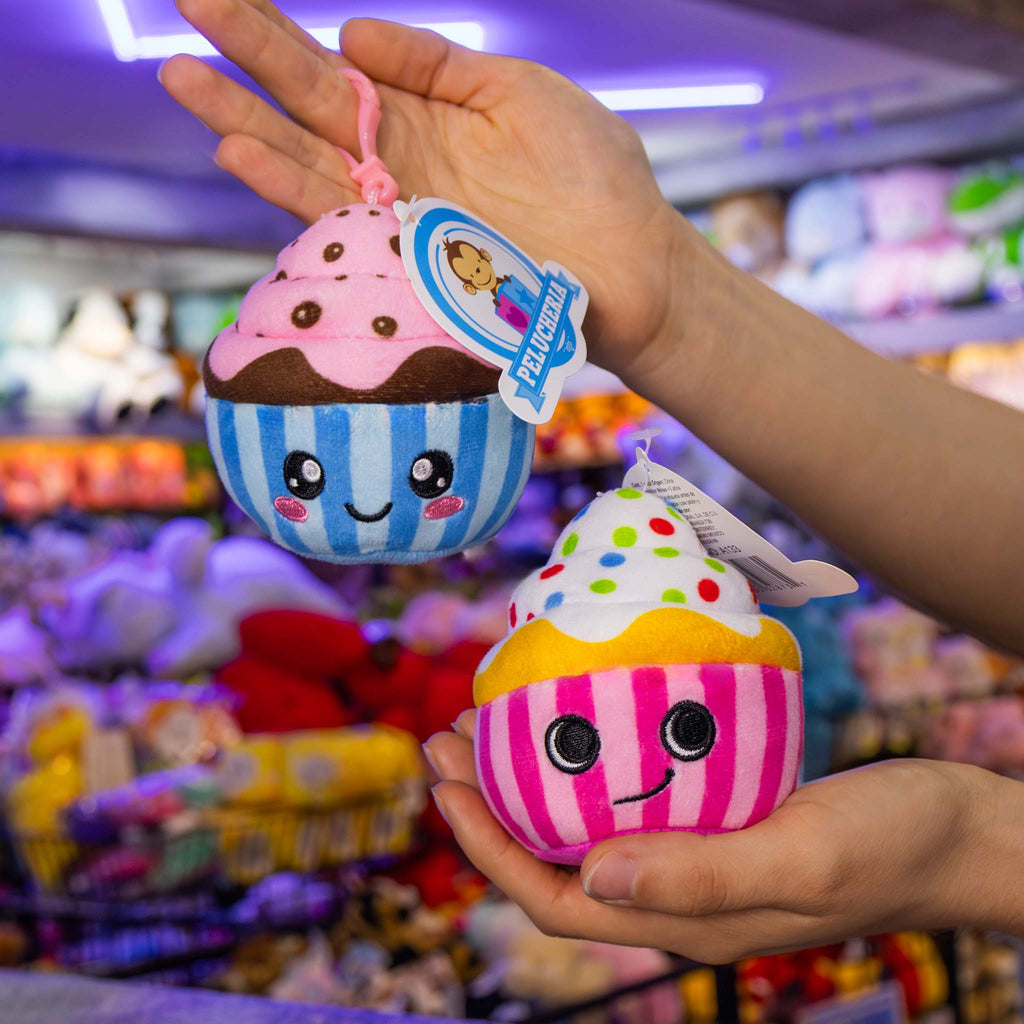 Llavero de peluche , ideal para regalar o coleccionar 