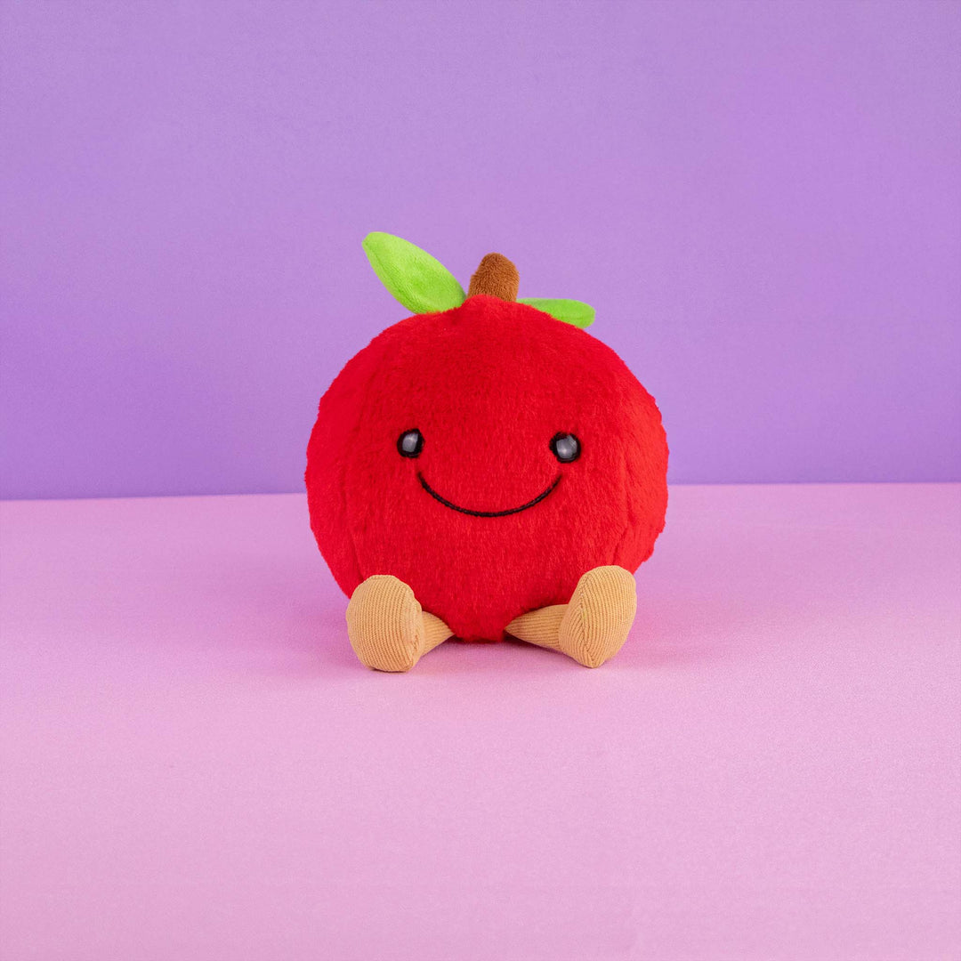 Manzana de peluche Appy 14 cm PIUINIKI. Peluche de manzana con cara feliz en color rojo