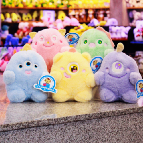 Monstruos de peluche Y535