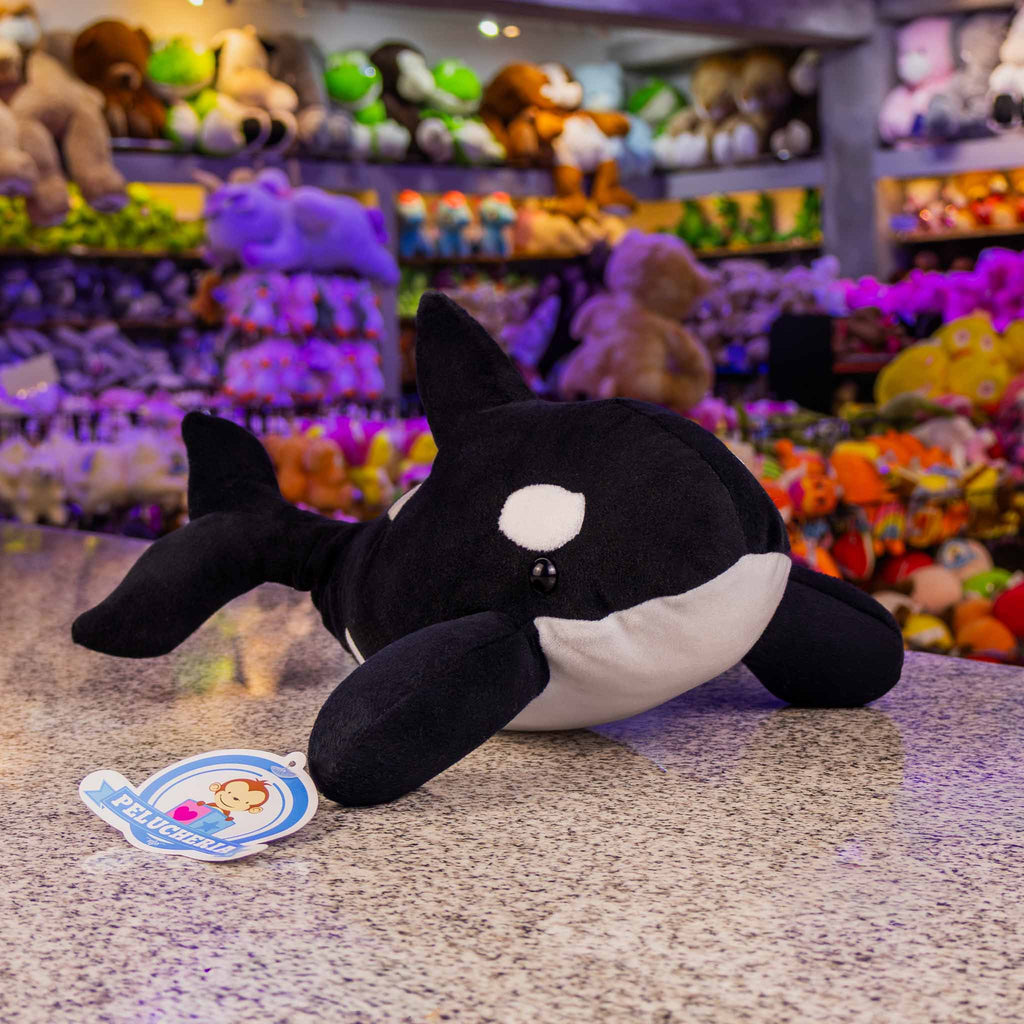 Orca de peluche al mayoreo, con detalles brillantes. Ideal para distribuidores. Variedad y materiales de calidad