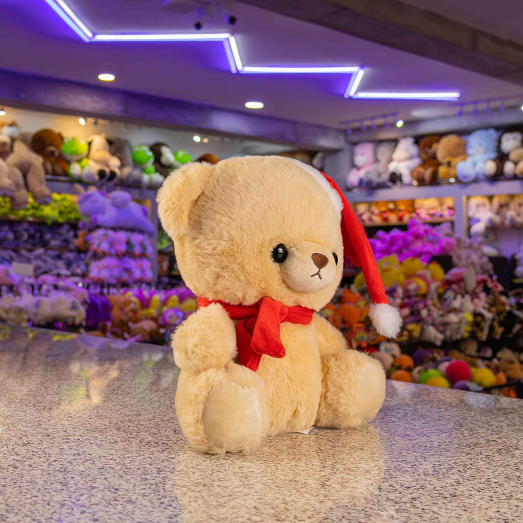 Oso de peluche para navidad, navideño , con gorro y bufanda. Ideal para regalos en escuelas, posadas y decoraciones en navidad 