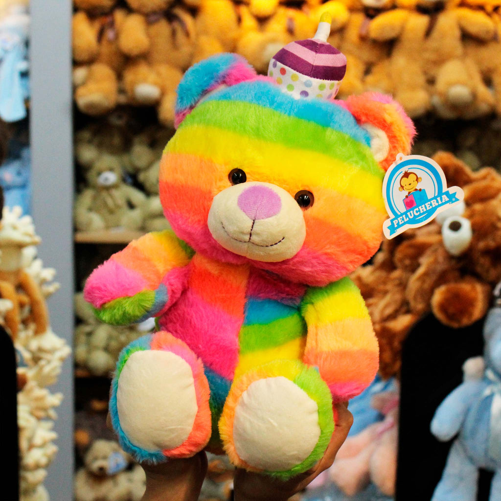 Oso de peluche HBD super suave y abrazable. Ideal para regalar en cumpleaños 