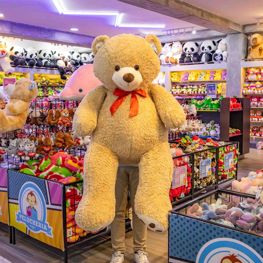 Oso de peluche Gigante Pancho 140 cm - Pelucheria