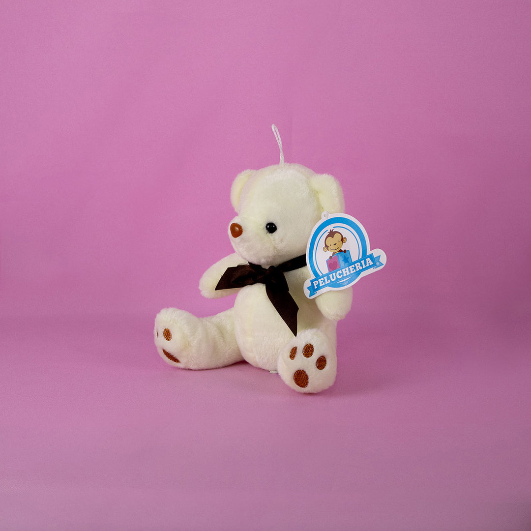 Osos de peluche al mayoreo en colores blanco y café, perfectos para decoración y eventos