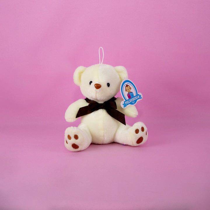 Osos de peluche al mayoreo en colores blanco y café, perfectos para decoración y eventos