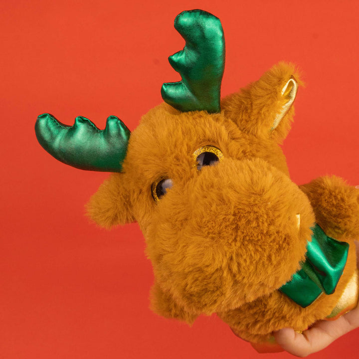 Peluches navideños perfectos para regalar o decorar esta navidad  