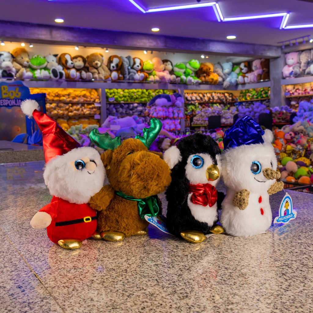 Peluches navideños perfectos para regalar o decorar esta navidad  