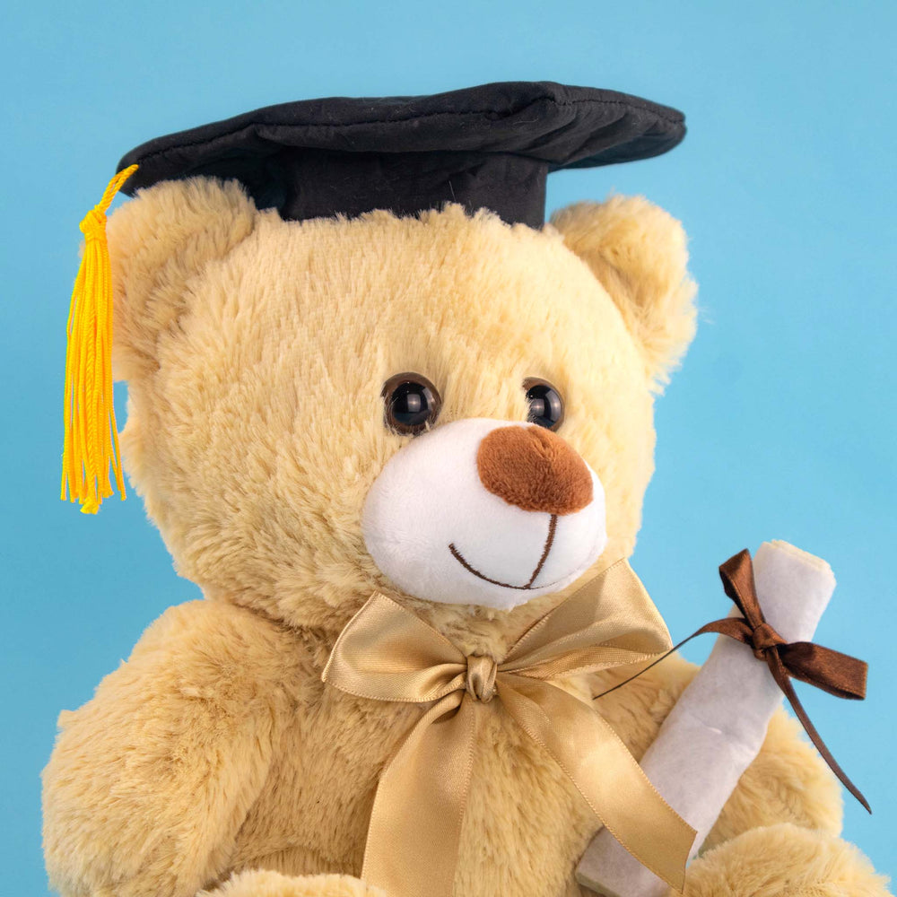Oso de peluche graduado, ideal para fiestas, graduaciones, eventos. Tiendas de regalos 