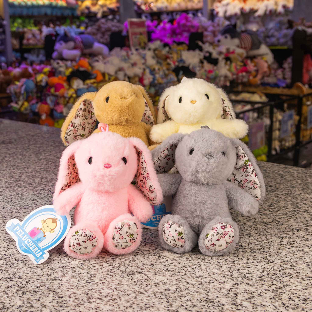 Llavero Conejo de peluche al mayoreo. ideal para tiendas de regalos y distribuidores