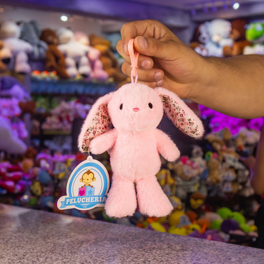 Llavero Conejo de peluche al mayoreo. ideal para tiendas de regalos y distribuidores