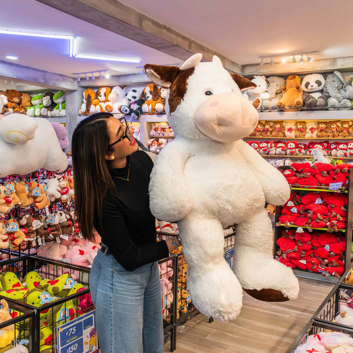 Vaca de peluche gigante 120 cm ideal para mayoristas y tiendas de regalo