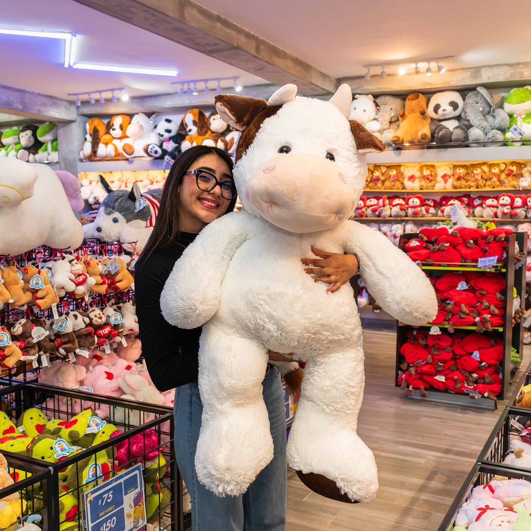 Vaca de peluche gigante 120 cm ideal para mayoristas y tiendas de regalo