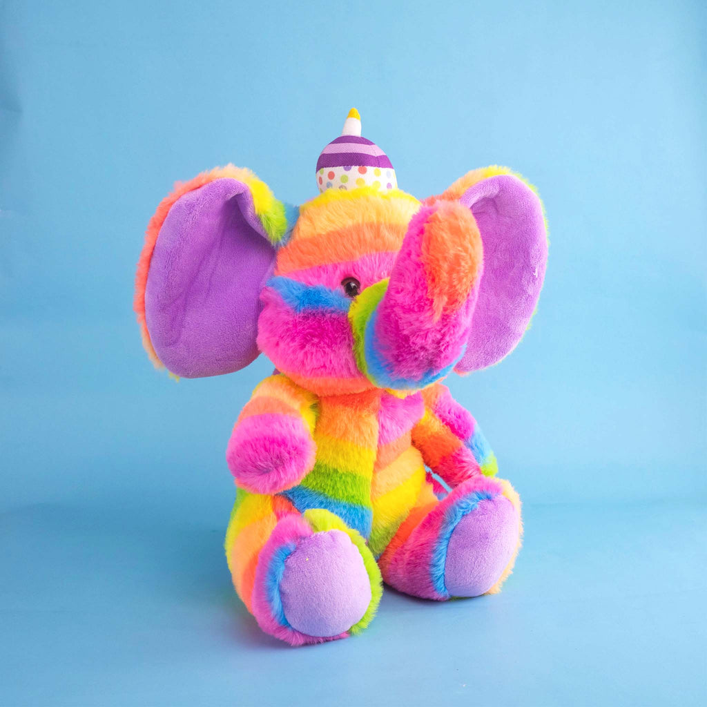 Elefante de peluche HBD super suave y abrazable. Ideal para regalar en cumpleaños 