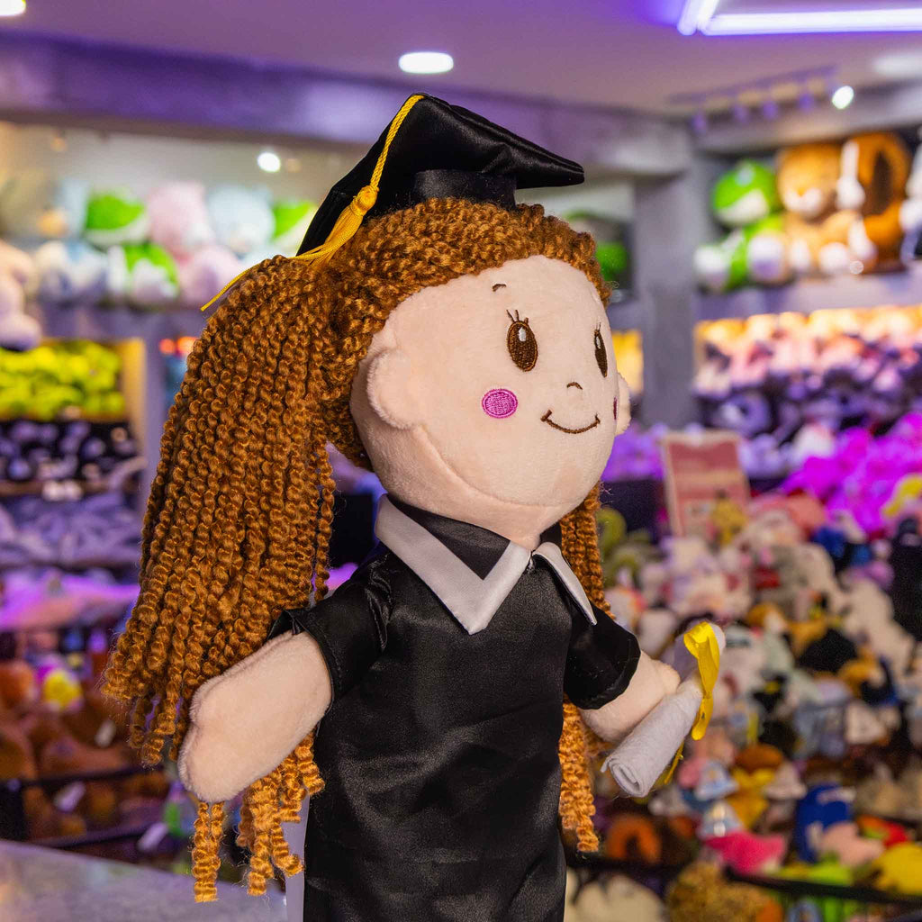 Peluche de graduación, ideales para regalar en este día tan especial. Peluches graduados 