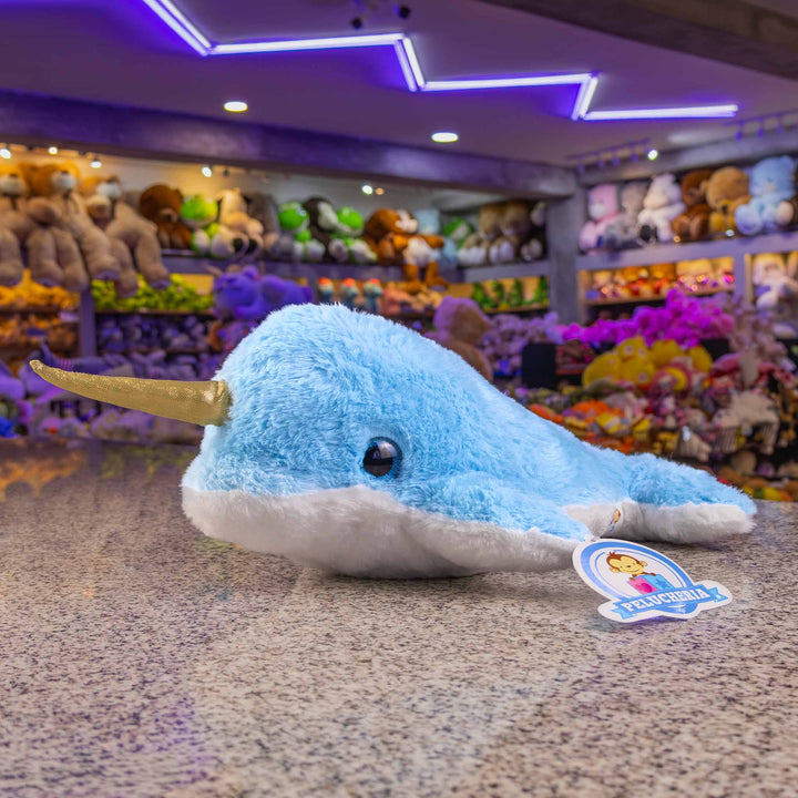 Narwhale de peluche Blue 36 cm, peluches marinos para eventos y decoraciones en fiestas infantiles