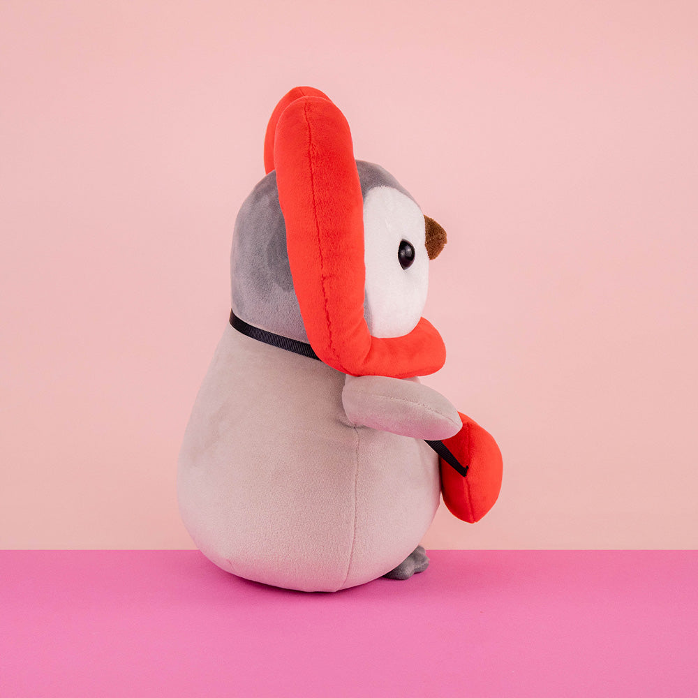 Pingüino de peluche con corazón , detalles perfectos para San Valentín. Peluches de amor al mayoreo 
