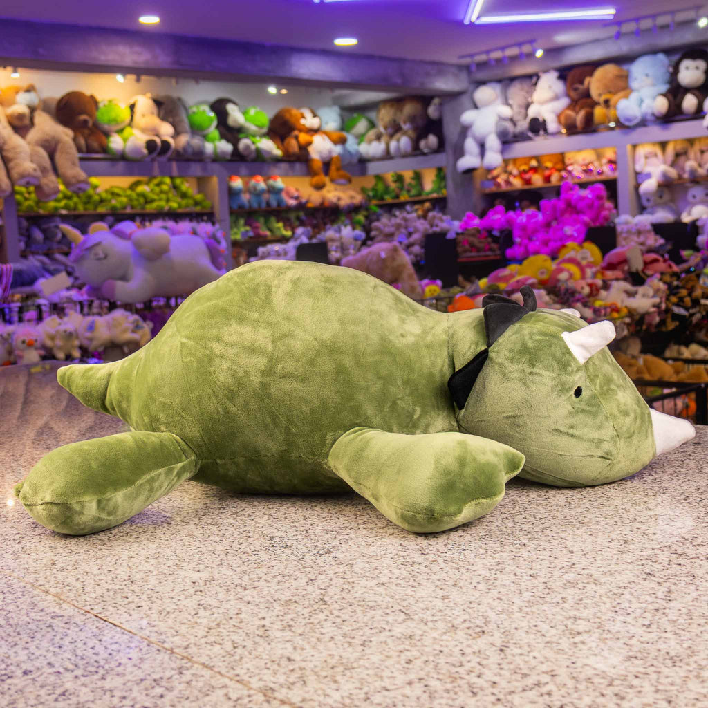 Dinosaurio de peluche tamaño mediano. Ideal para los fanáticos de los animales y para regalar