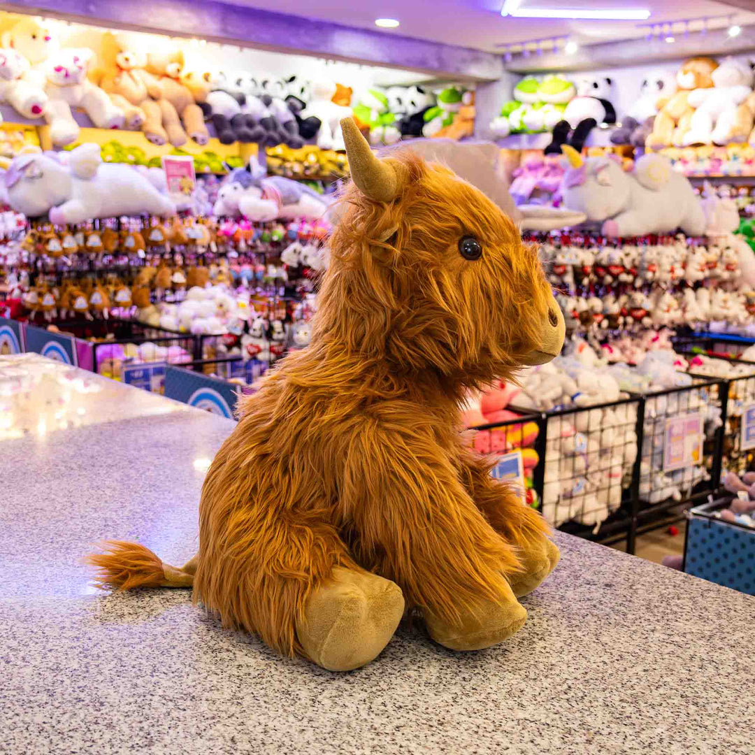 Toro de peluche Bruno 40 cm. Peluche de toro color café con cuernos , extra suave