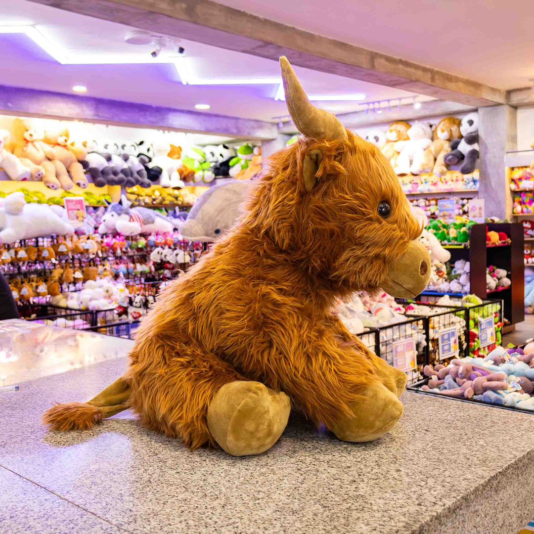 Toro de peluche Bruno 60 cm. Peluche de toro color café con cuernos , extra suave