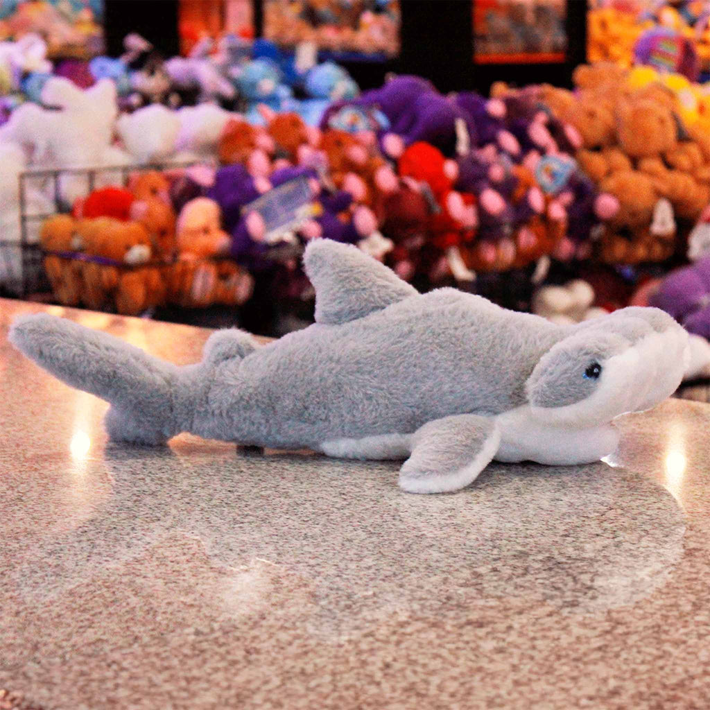 Tiburón de peluche perfecto para regalar a los fanáticos de los animales del mar