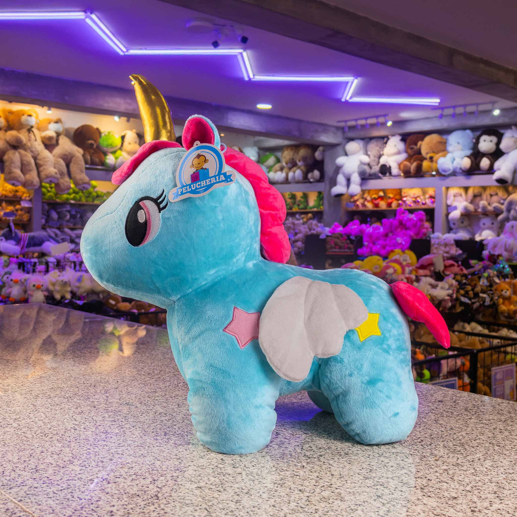 Unicornio de peluche, regalo ideal para niñas y niños. Colores y detalles tiernos