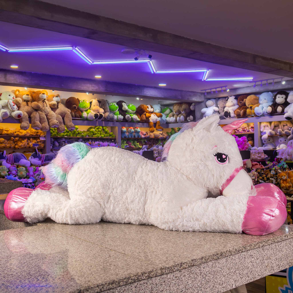 Unicornios de peluche gigantes, al mayoreo, ideales para regalar o decorar. 
Colores y detalles tiernos 