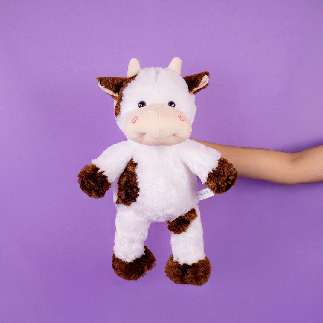 Vaca de peluche al mayoreo. Peluches para distribuidores, tiendas de regalo, decoración de eventos, coleccionistas. 