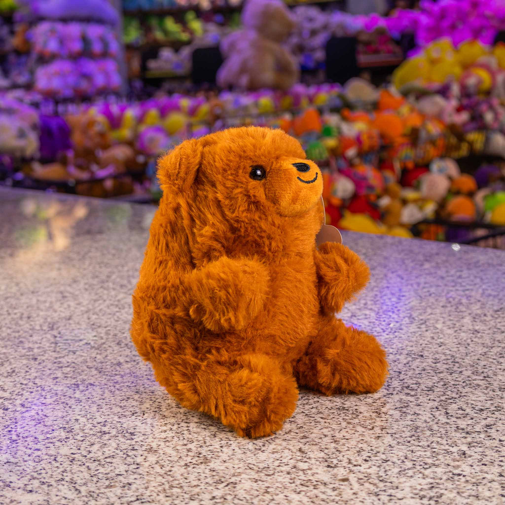 Oso de peluche color café y textura inigualable. Aprovecha precios de mayoreo e inicia tu propio negocio. 