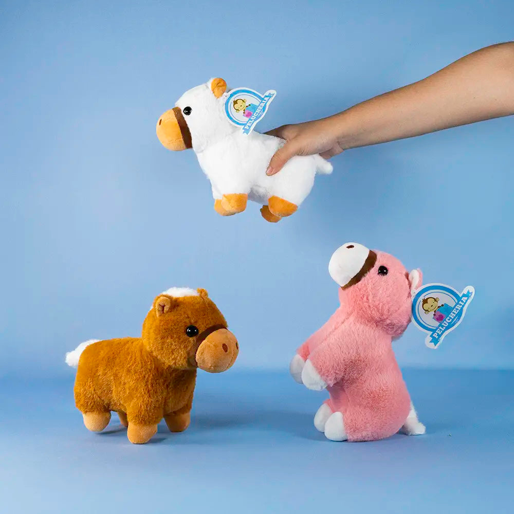 Caballos de peluche , color rosa, cafe y blanco. Peluches de caballo para maquinas caza muñecas, decoración y reventa