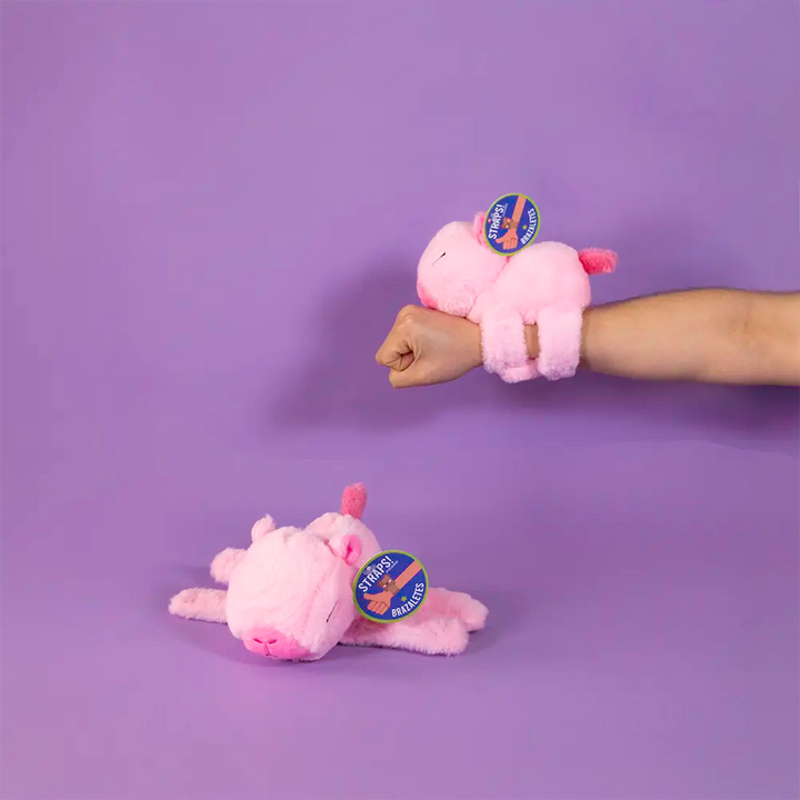 Strap de peluche Capibara color rosa 15 cm