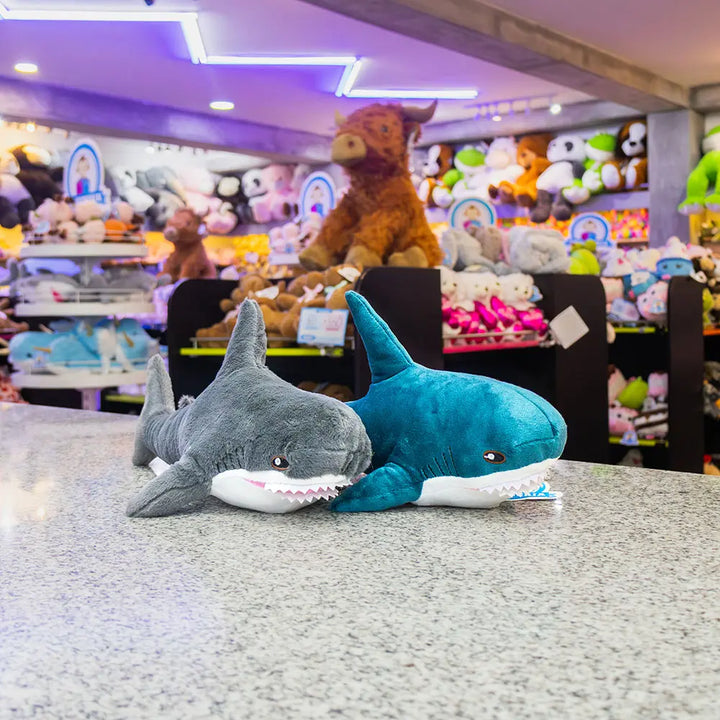 Tiburones de peluche en color azul y gris, miniatura para maquinas caza muñecos. Peluches economicos