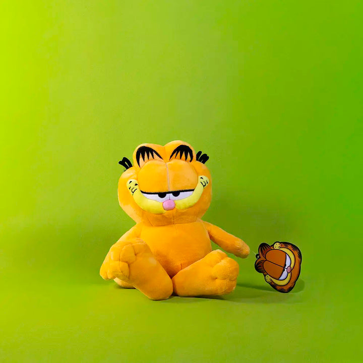 Garfield de peluche Clásico 23 cm